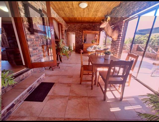 4 BEDROOM HOUSE FOR SALE IN HARTENBOS HEUWELS